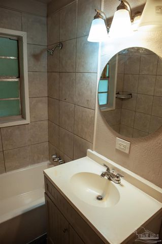 6124 Patricia Ave, Milton, FL 32570