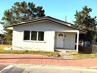 744 Lemon Avenue, Sebring, FL 33870