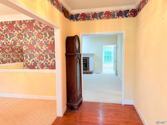 1014 Crestwood Drive, Albertville, AL 35950