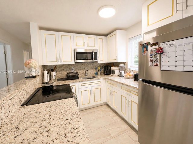 5920 NE 1st Terrace, Fort Lauderdale, FL 33334
