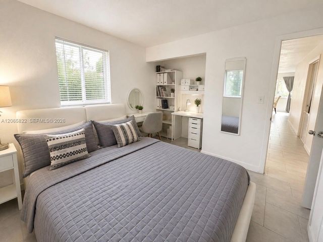 5920 NE 1st Terrace, Fort Lauderdale, FL 33334