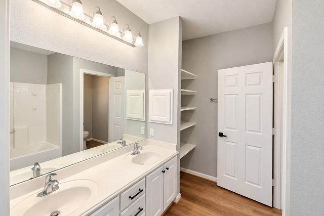 594 Sycamore Drive, Conroe, TX 77302