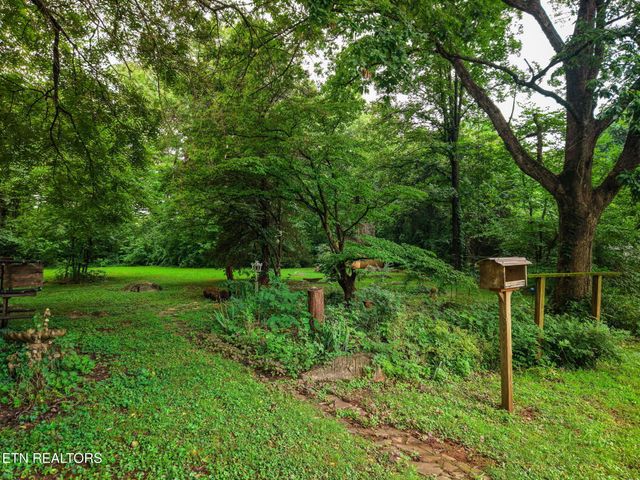 679 N Wright Rd, Alcoa, TN 37701
