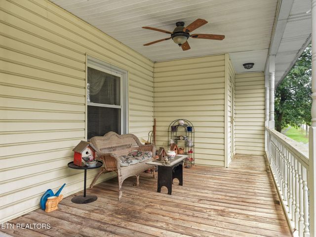 679 N Wright Rd, Alcoa, TN 37701