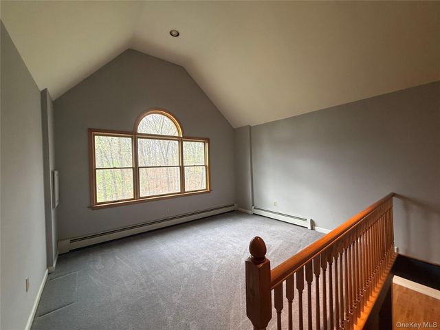 14 Indian Hill Road, Warwick, NY 10990