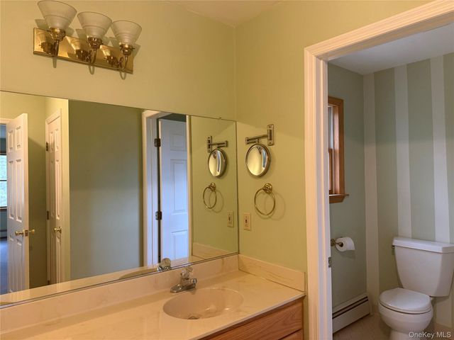 14 Indian Hill Road, Warwick, NY 10990