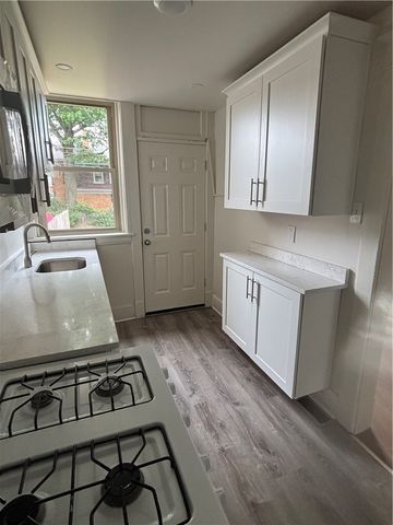1640 Jancey St, Morningside, PA 15206