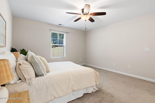 1316 N Fisher King Drive SE, Bolivia, NC 28422