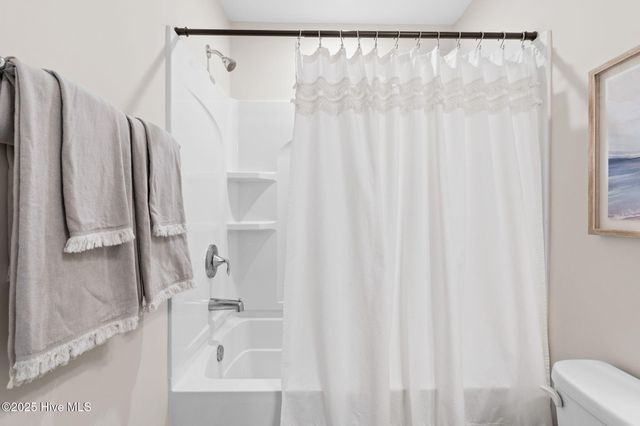 1316 N Fisher King Drive SE, Bolivia, NC 28422