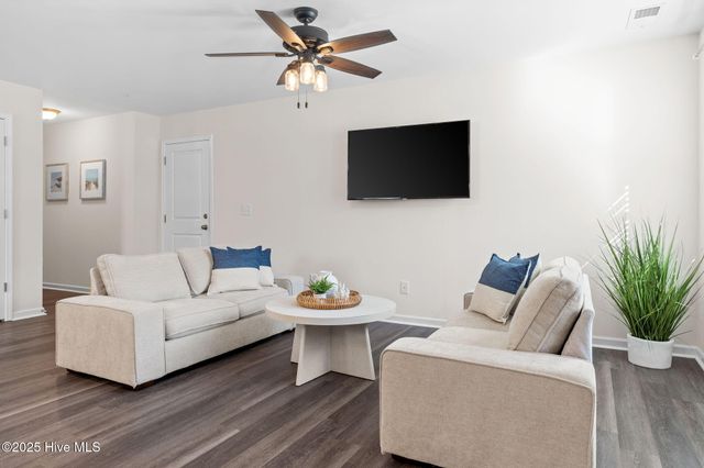 1316 N Fisher King Drive SE, Bolivia, NC 28422