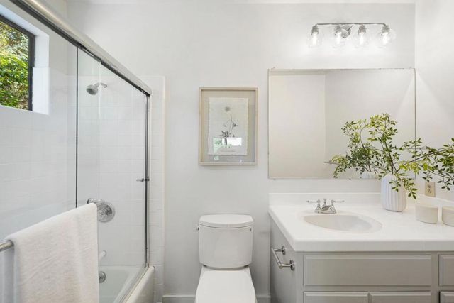 219 29th Avenue, San Mateo, CA 94403