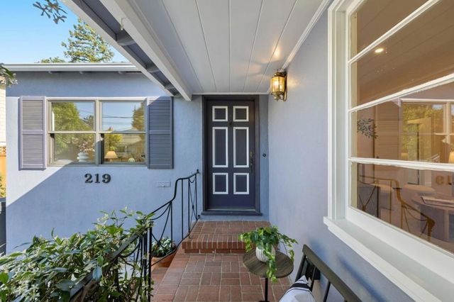 219 29th Avenue, San Mateo, CA 94403
