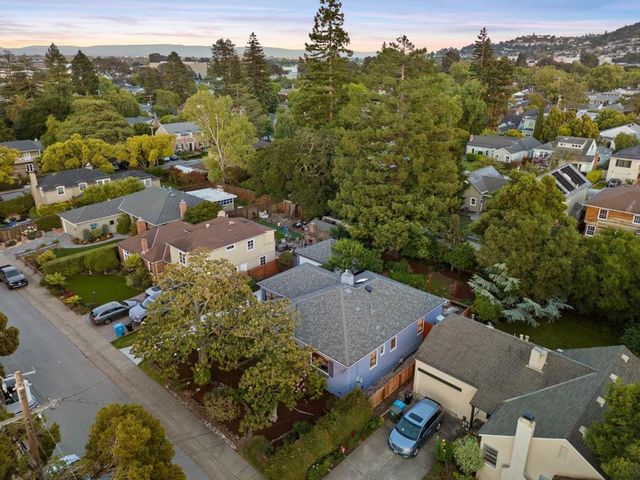 219 29th Avenue, San Mateo, CA 94403