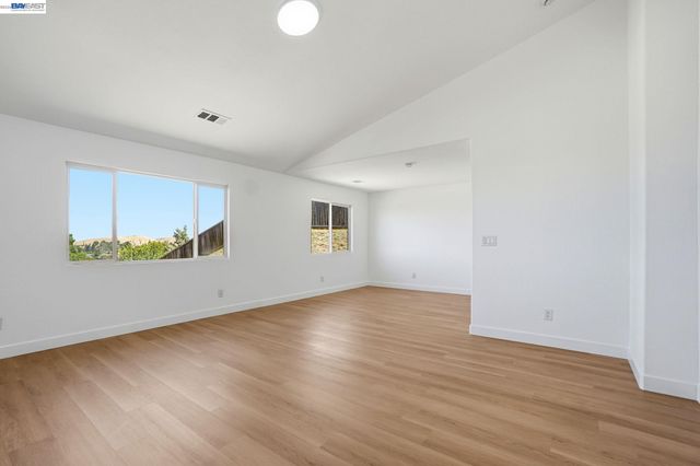 3805 Osprey Dr, Antioch, CA 94509
