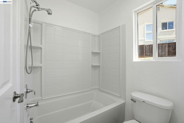3805 Osprey Dr, Antioch, CA 94509