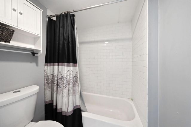 7451 NW 16th Street 108, Plantation, FL 33313