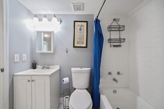 7451 NW 16th Street 108, Plantation, FL 33313
