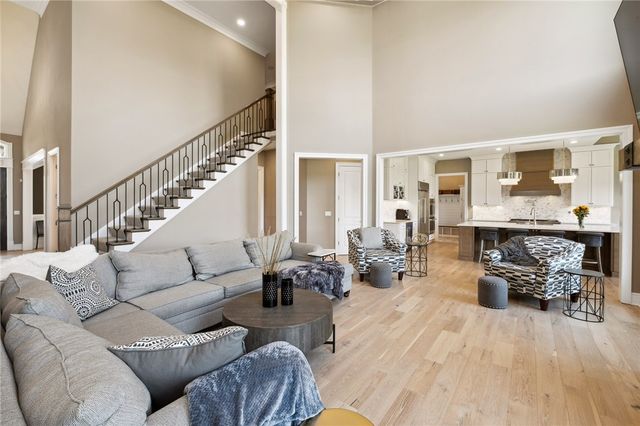 2002 Mallard Ln, Marshall, PA 15005