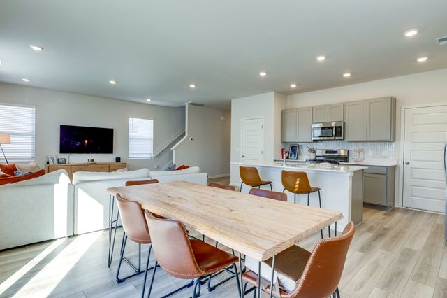 2356 Robert Gwynne Dr, Smyrna, TN 37167