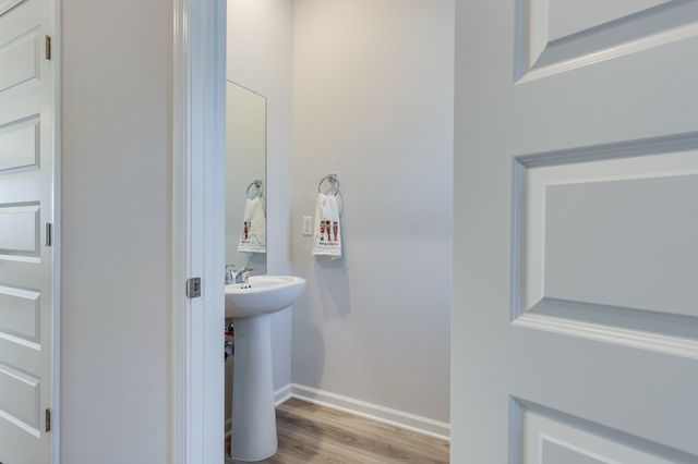 2356 Robert Gwynne Dr, Smyrna, TN 37167