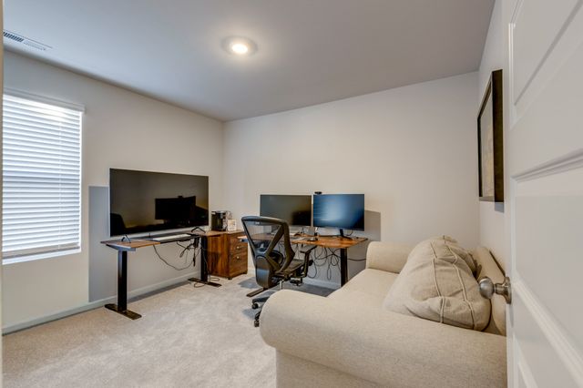 2356 Robert Gwynne Dr, Smyrna, TN 37167