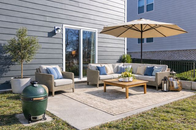 2356 Robert Gwynne Dr, Smyrna, TN 37167