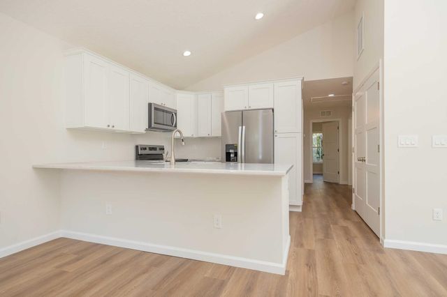 650 S St Johns St, St Augustine, FL 32084