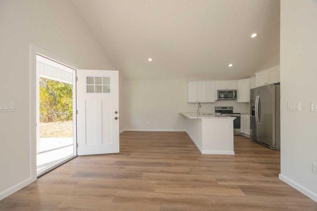 650 S St Johns St, St Augustine, FL 32084