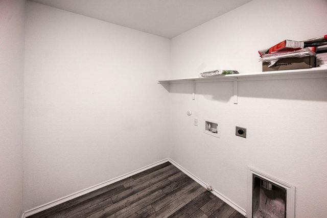 448 English Oak ST, Georgetown, TX 78626