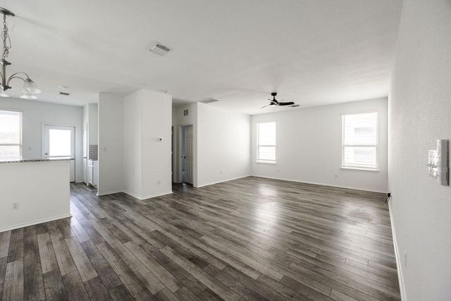 448 English Oak ST, Georgetown, TX 78626