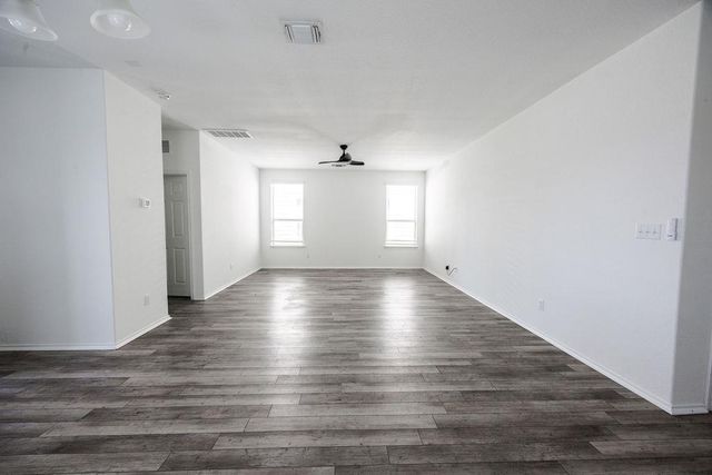 448 English Oak ST, Georgetown, TX 78626