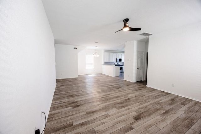448 English Oak ST, Georgetown, TX 78626