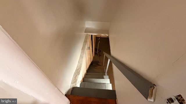 2142 CARVER ST, Philadelphia, PA 19124