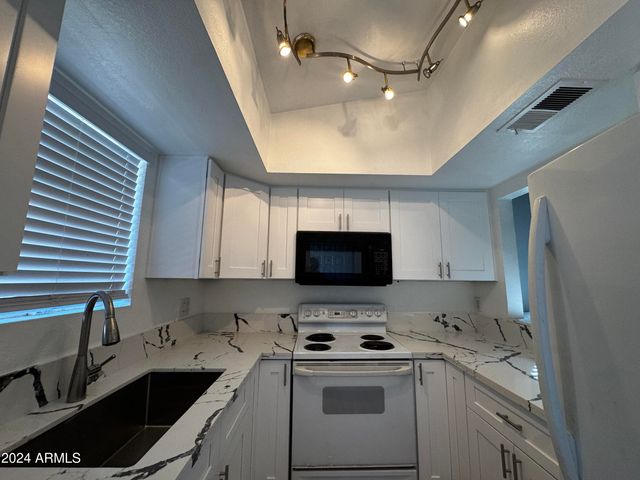 406 E Cullumber Avenue A, Gilbert, AZ 85234