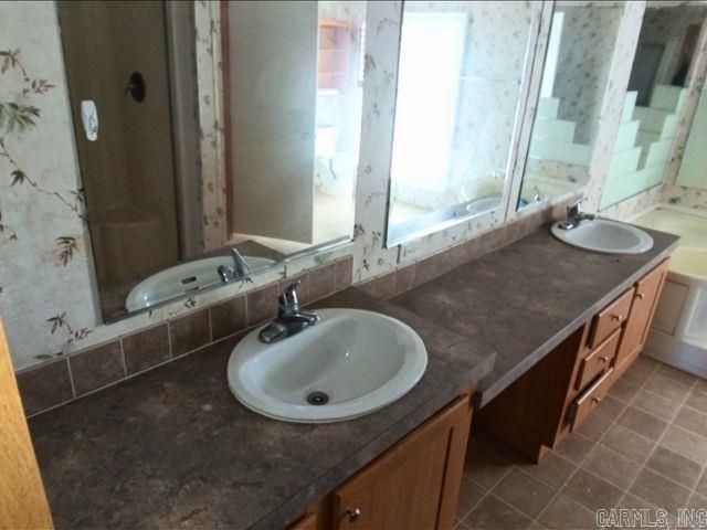 3091 Kee Road, Hazen, AR 72064