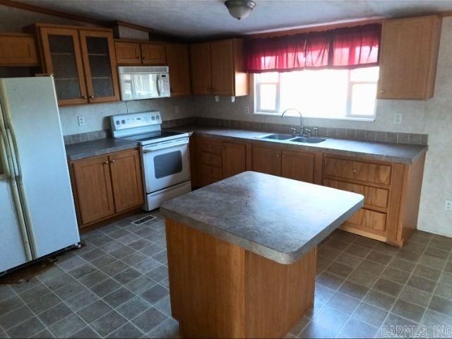 3091 Kee Road, Hazen, AR 72064