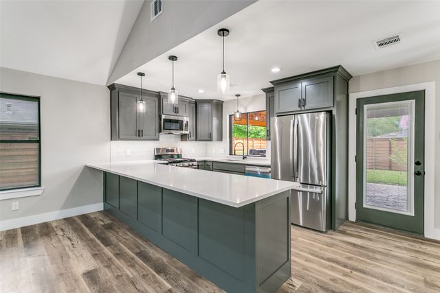 146 Edgewood Drive, Coppell, TX 75019