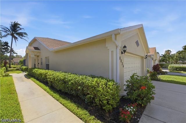 8024 SIVON WAY 905, Naples, FL 34119