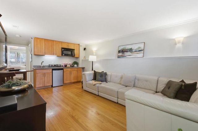 8 Porter Street, San Francisco, CA 94110