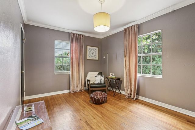 4216 W EUCLID AVENUE, Tampa, FL 33629