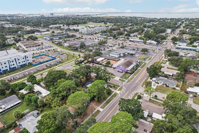 4216 W EUCLID AVENUE, Tampa, FL 33629