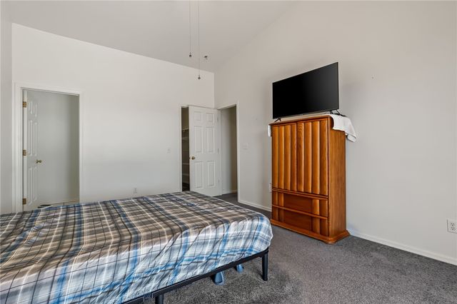 2348 E Parkside Drive, Mohave Valley, AZ 86440