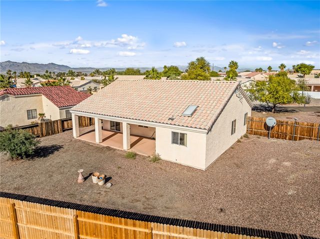 2348 E Parkside Drive, Mohave Valley, AZ 86440