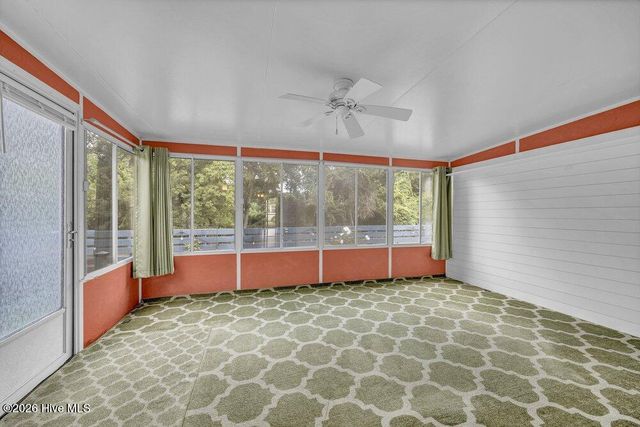504 Capeside Drive, Wilmington, NC 28412