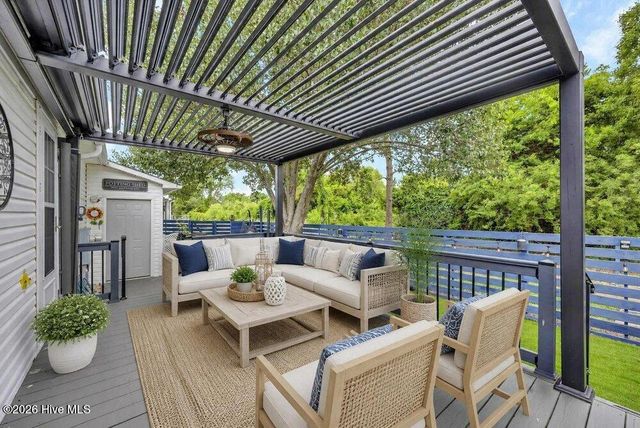 504 Capeside Drive, Wilmington, NC 28412