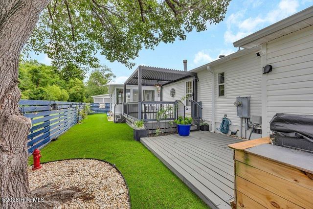 504 Capeside Drive, Wilmington, NC 28412