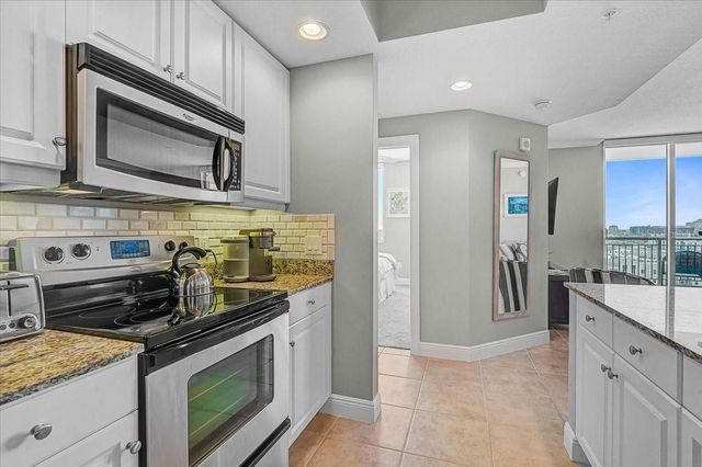 800 N TAMIAMI TRAIL 910, Sarasota, FL 34236