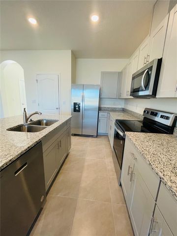 1371 ISLETA LOOP, Kissimmee, FL 34741