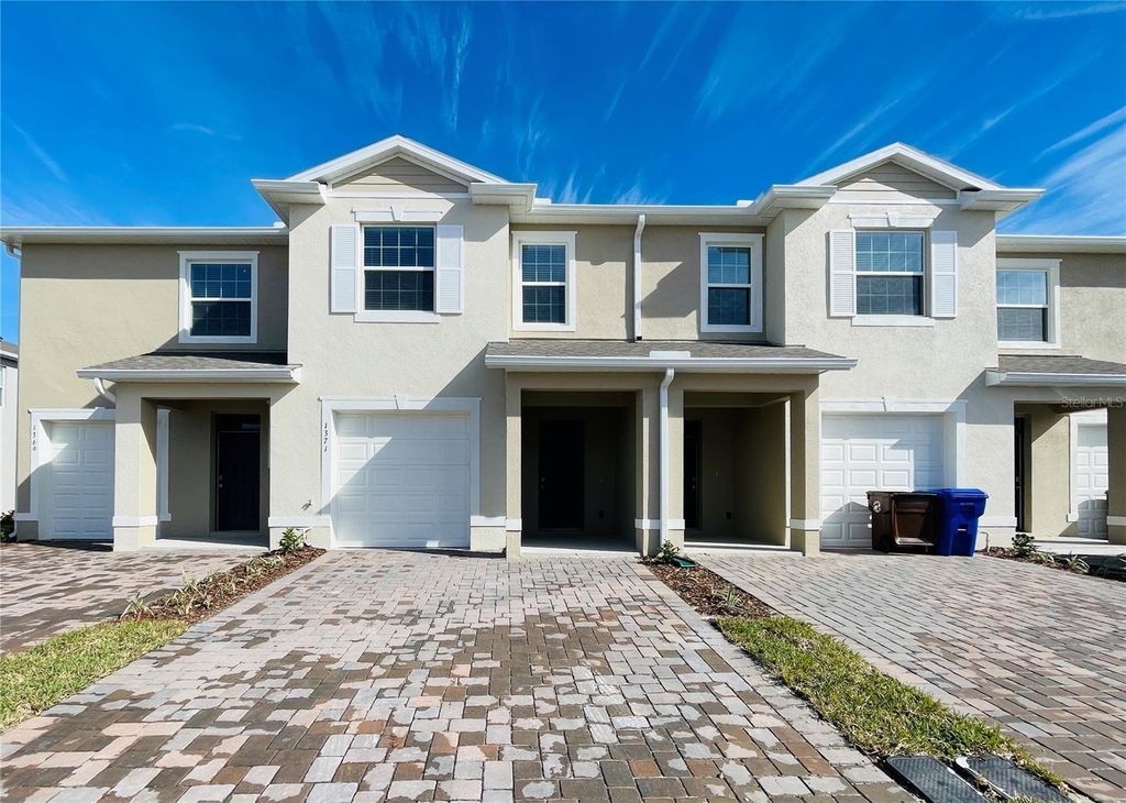 1371 ISLETA LOOP, Kissimmee, FL 34741