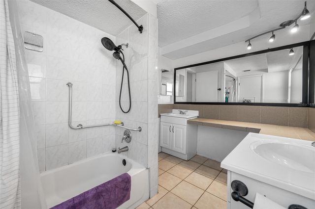 10038 BRUNSWICK LANE, Port Richey, FL 34668